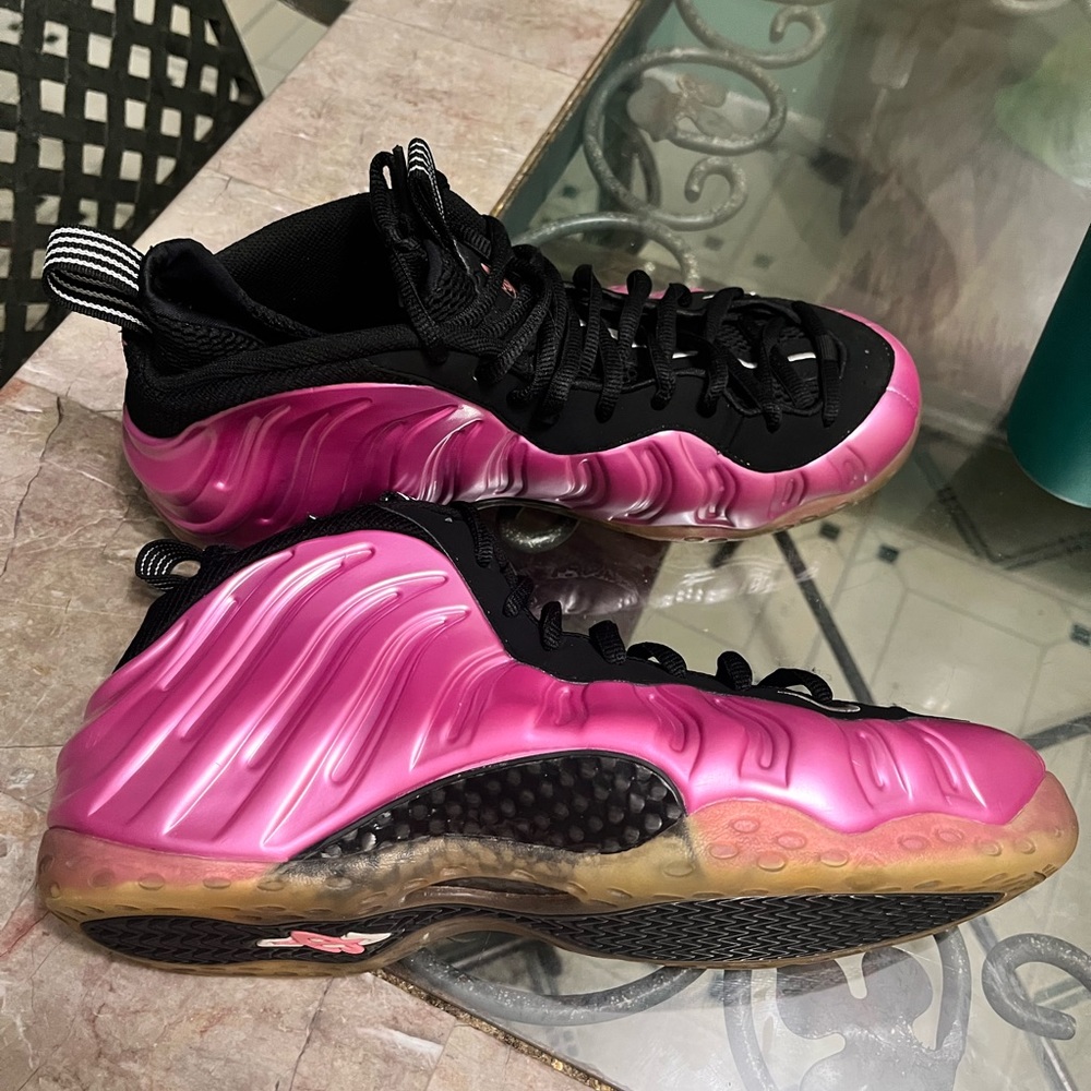 Nike Air foamposite one pearlized pink